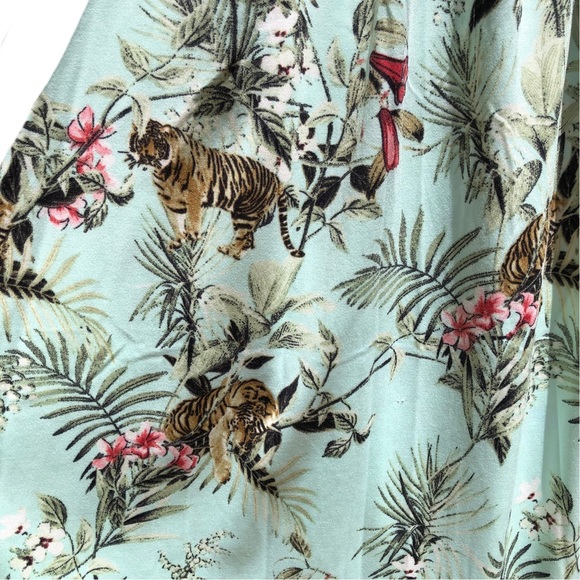 • Robert Louis Smocked Green Floral Peasant Dress, Med - Picture 6 of 8